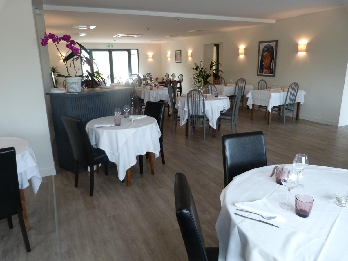 Hôtel Logis La Bourrine à Villeneuve-en-Retz Extérieur photo