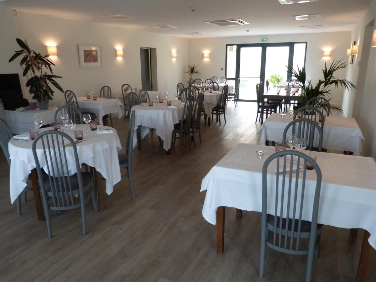 Hôtel Logis La Bourrine à Villeneuve-en-Retz Extérieur photo